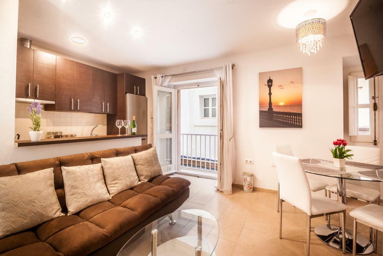 Gades Suite Cadiz Exterior photo
