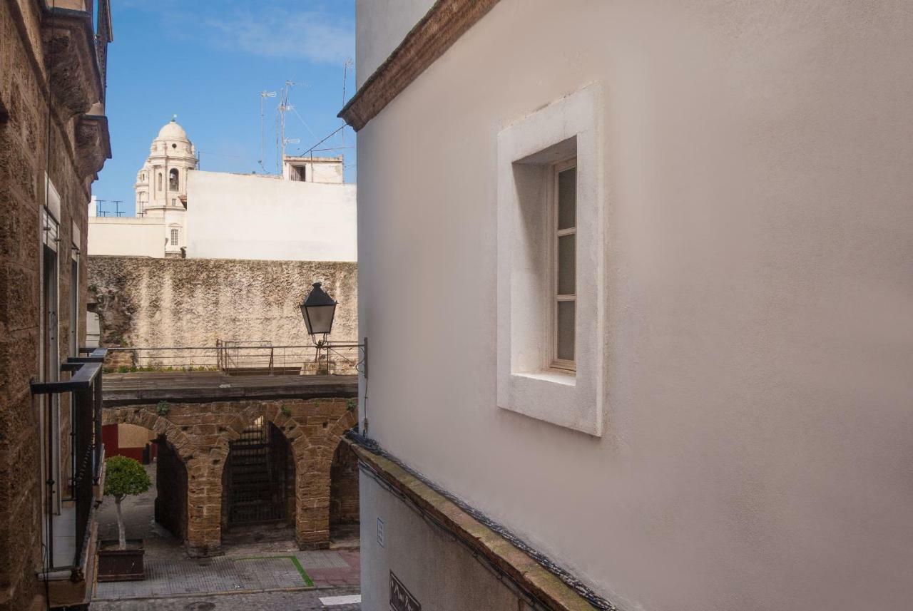 Gades Suite Cadiz Exterior photo